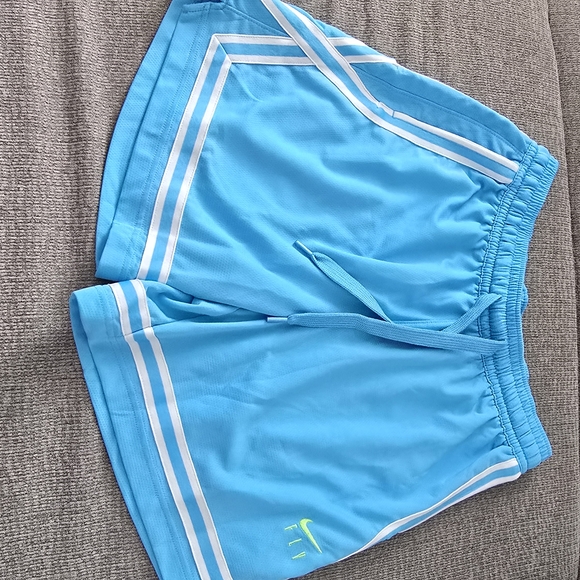 Nike Turquoise Dri-FIT Shorts - Picture 1 of 5